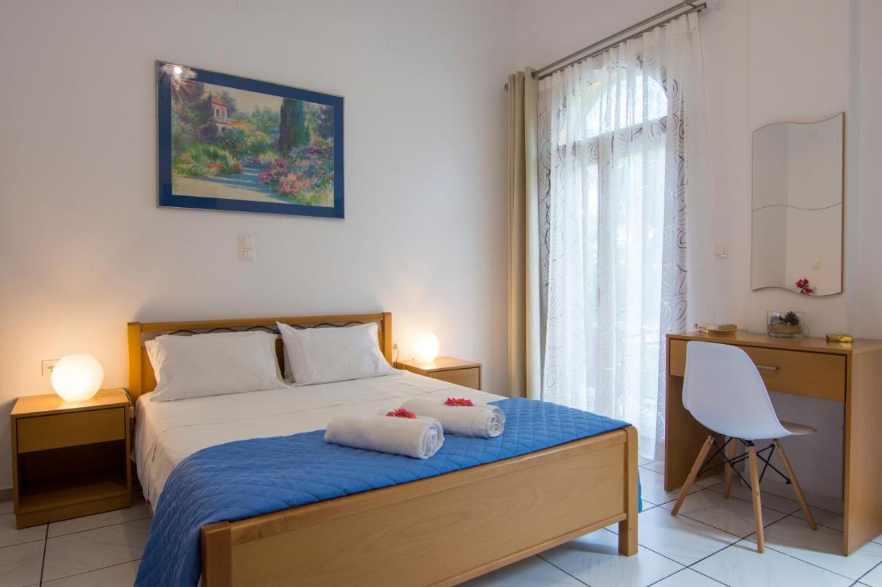 Natsios Apartments Vlachopoulatika ภายนอก รูปภาพ